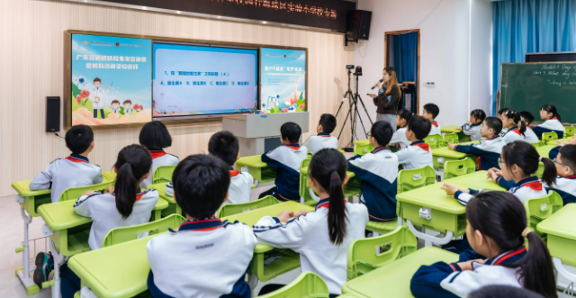 教育質量全面進階讓優質教育的陽光照亮每一個孩子的成長之路