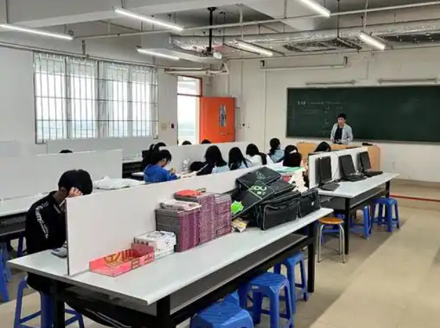 高層次科研創新三大體系全面提升高等教育發展