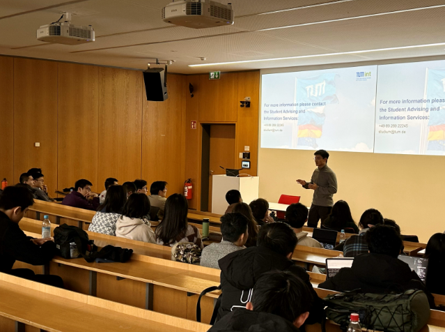 學術引領不只有助于學生理性挑選專業也提升了其大學學習的適應才能