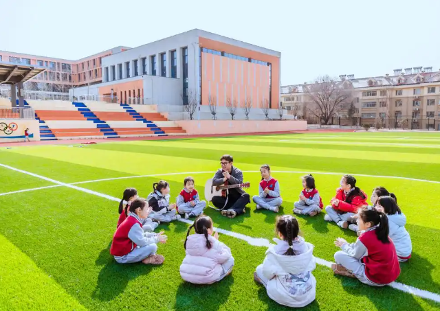 教師隊伍活水持續出現為教育強建造注入了連綿不斷的動力